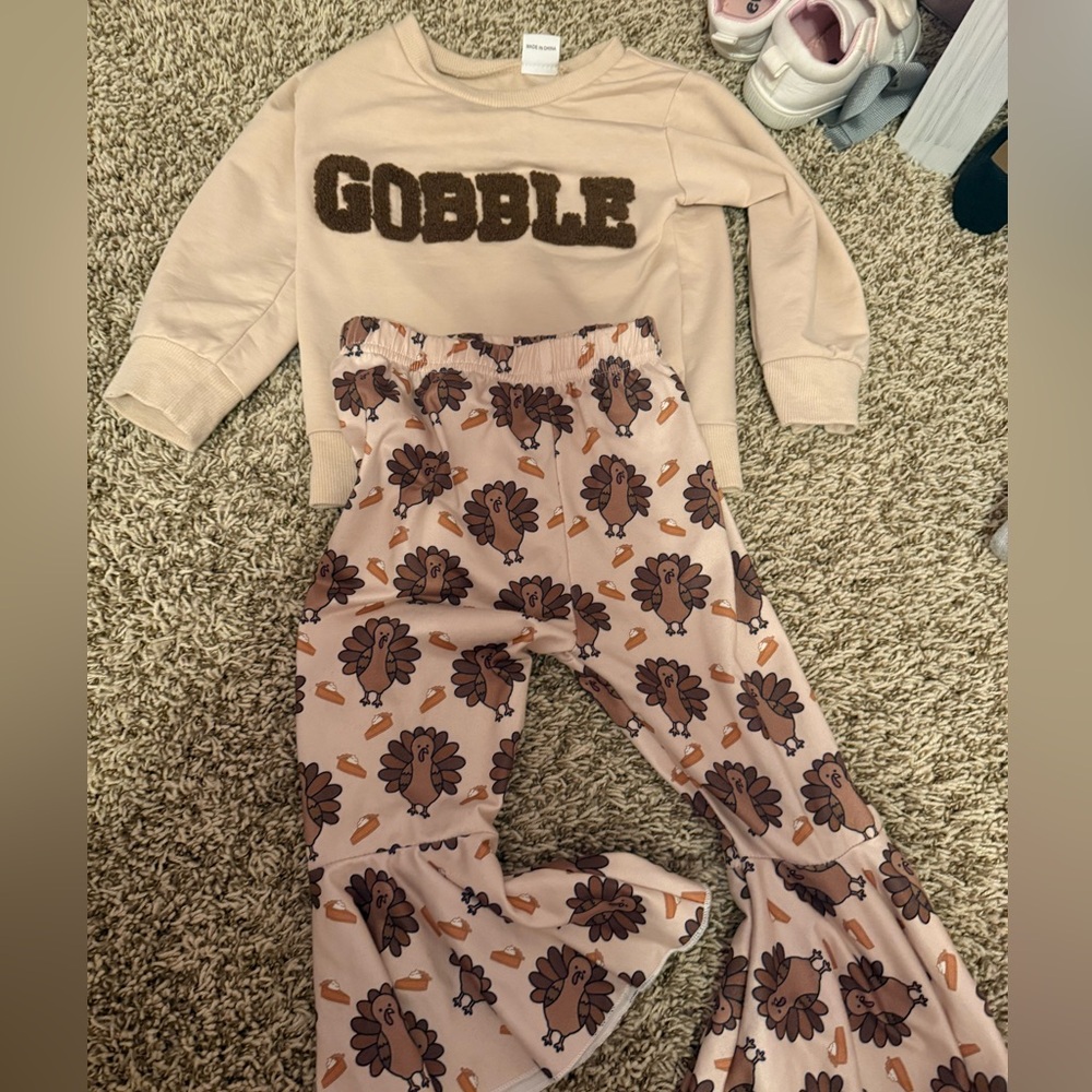Thanksgiving outfit